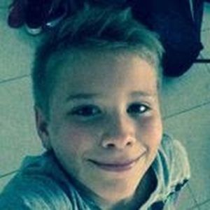 Meet your Posher, Tjbenavides